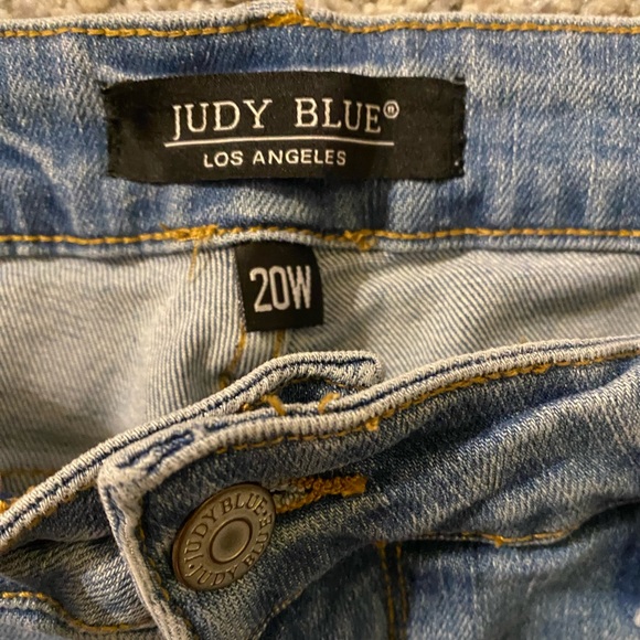 Judy Blue High Waisted Distressed Jeans Size 20W - Picture 2 of 7